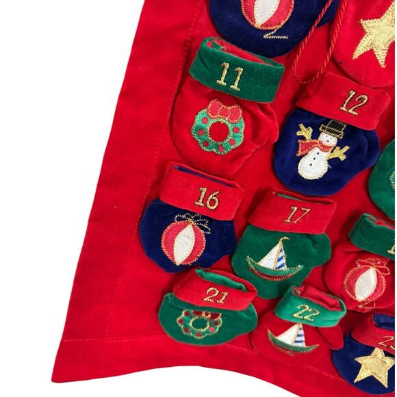 Christmas Count Down Wall Advent Hanging Calendar Snowmen Mittens Pockets Fabric - Picture 9 of 16